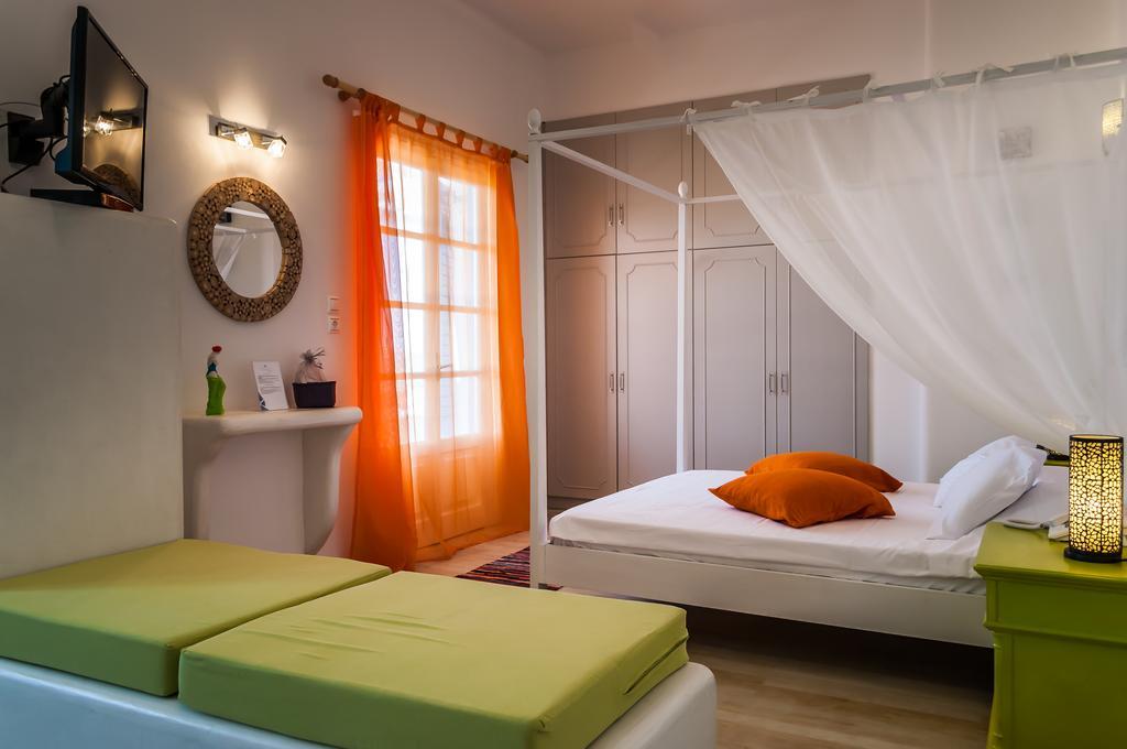 Eiriana Luxury Suites Plaka  Eksteriør bilde