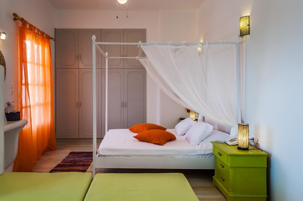 Eiriana Luxury Suites Plaka  Eksteriør bilde