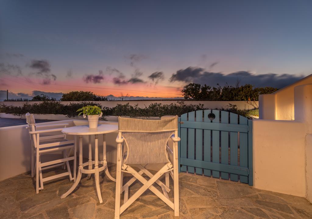Eiriana Luxury Suites Plaka  Eksteriør bilde
