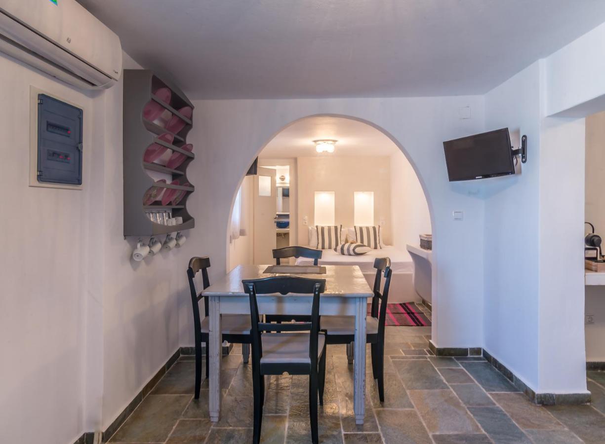 Eiriana Luxury Suites Plaka  Eksteriør bilde
